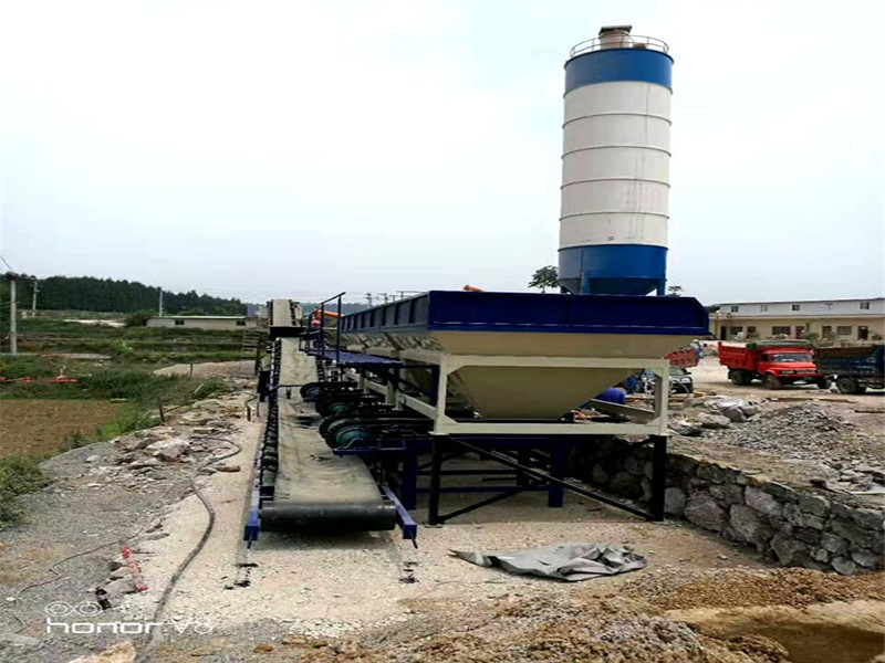 500穩(wěn)定土拌合站用于公路基層骨料生產(chǎn)，拌和站廠家科信可供應